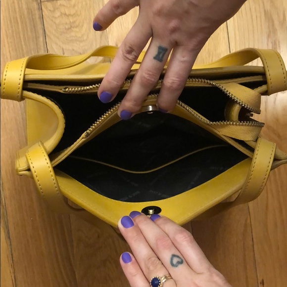 Leather structures shoulder purse by Jessie&Jane - Picture 6 of 7